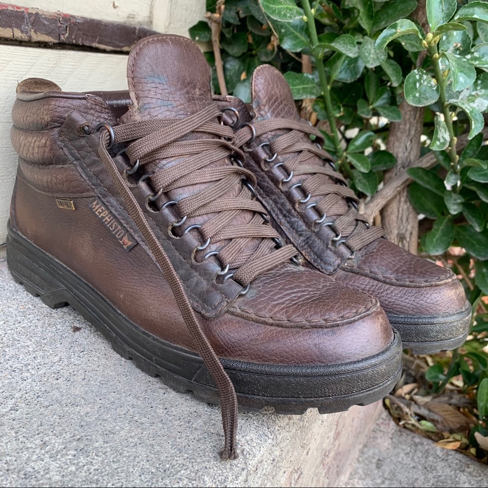 Mephisto Brown Lace Up Hiking Boots | 9.5